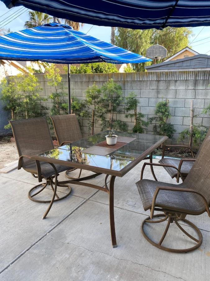 Private Room In Los Angeles La With Tv & Wifi & Ac & View Of Hollywood Sign & Private Fridge & Shared Kitchen!!! Exterior foto