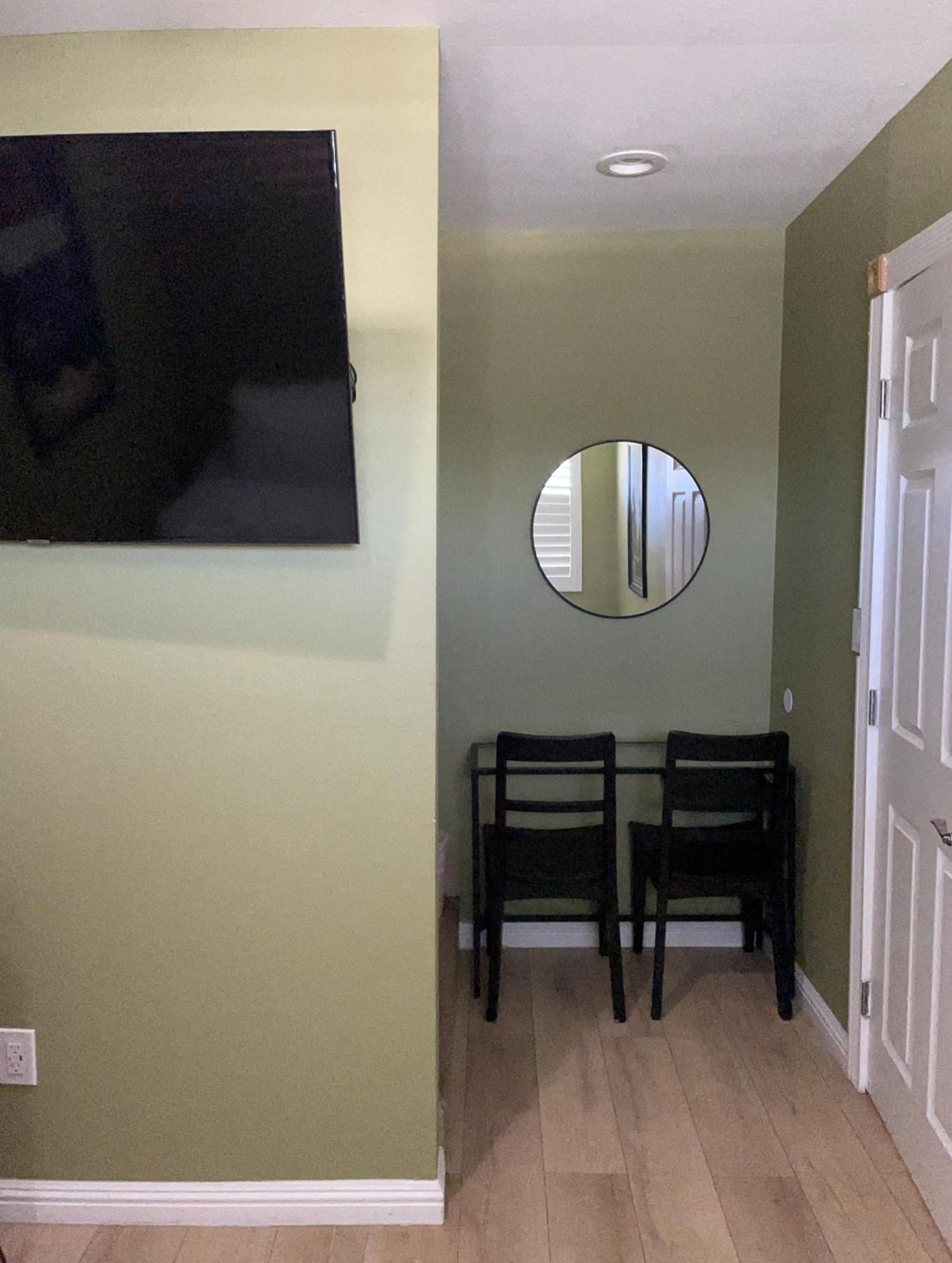 Private Room In Los Angeles La With Tv & Wifi & Ac & View Of Hollywood Sign & Private Fridge & Shared Kitchen!!! Exterior foto